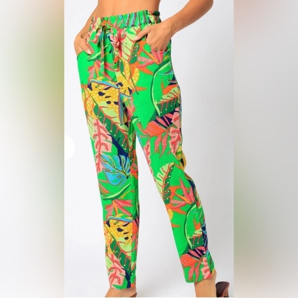 Olivaceous Pants - Olivaceous Vibrant Green Tropical Print Pants Size S